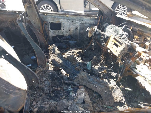 45098612 :رقم المزاد ، 4T1BF1FK6CU065806 vin ، 2012 Toyota Camry Se مزاد بيع