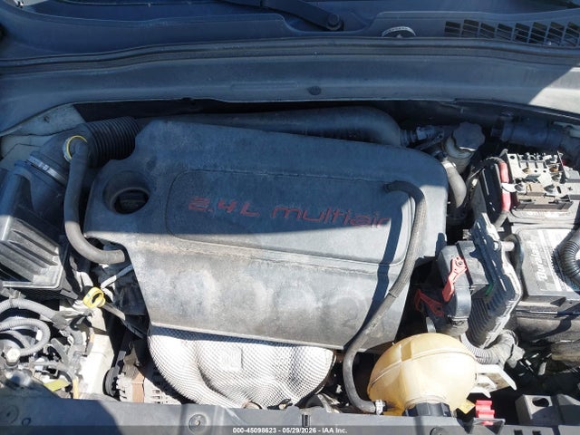 45098623 :رقم المزاد ، ZACCJBCTXGPD87673 vin ، 2016 Jeep Renegade Trailhawk مزاد بيع