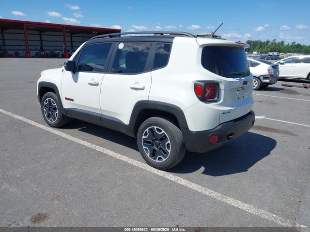 45098623 :رقم المزاد ، ZACCJBCTXGPD87673 vin ، 2016 Jeep Renegade Trailhawk مزاد بيع