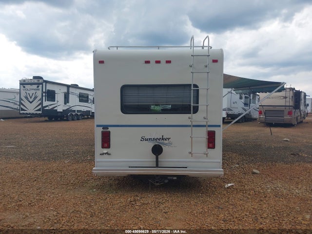Aukcja sprzedaży 2003 Ford E-450 Cutaway Standard, vin: 1FDXE45S83HB00673, numer aukcji: 45098629