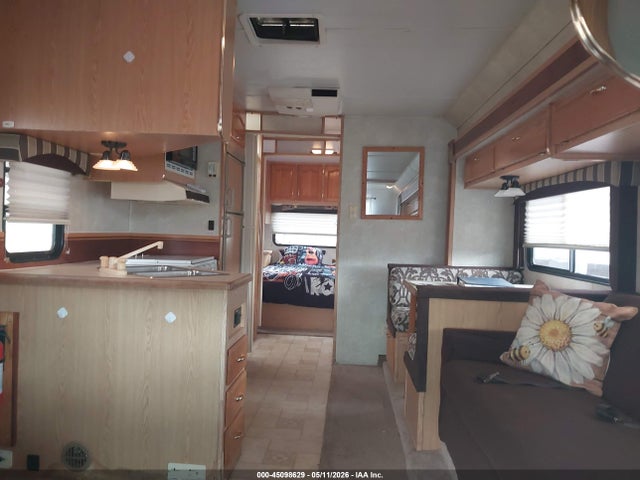 Aukcja sprzedaży 2003 Ford E-450 Cutaway Standard, vin: 1FDXE45S83HB00673, numer aukcji: 45098629
