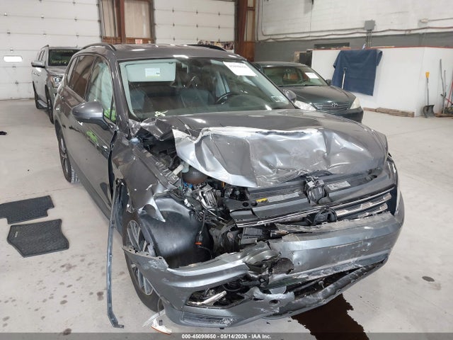 45098650 :رقم المزاد ، 3VV2B7AX3KM058130 vin ، 2019 Volkswagen Tiguan 2.0t Se/2.0t Sel/2.0t Sel R-line/2.0t Sel R-line Black مزاد بيع