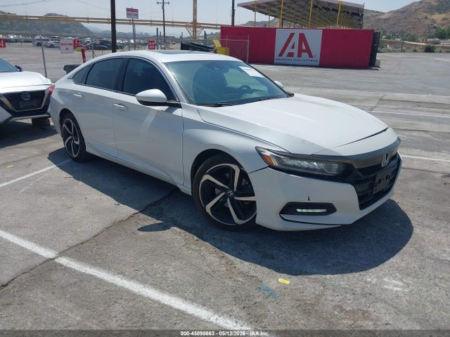 Auction sale of the 2018 Honda Accord Sport 2.0t, vin: 1HGCV2F34JA026304, lot number: 45098663