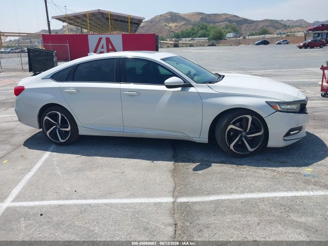 45098663 :رقم المزاد ، 1HGCV2F34JA026304 vin ، 2018 Honda Accord Sport 2.0t مزاد بيع