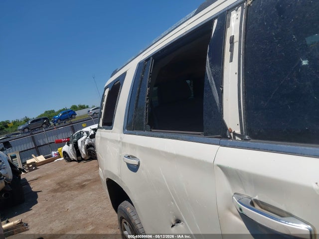 45098696 :رقم المزاد ، 1GKS2CKJ4FR742307 vin ، 2015 Gmc Yukon Denali مزاد بيع
