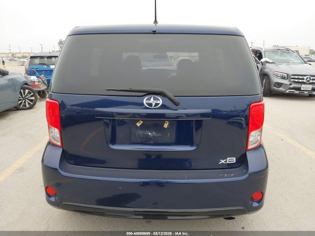Scion XB 2015 JTLZE4FE7FJ078804 Image 16