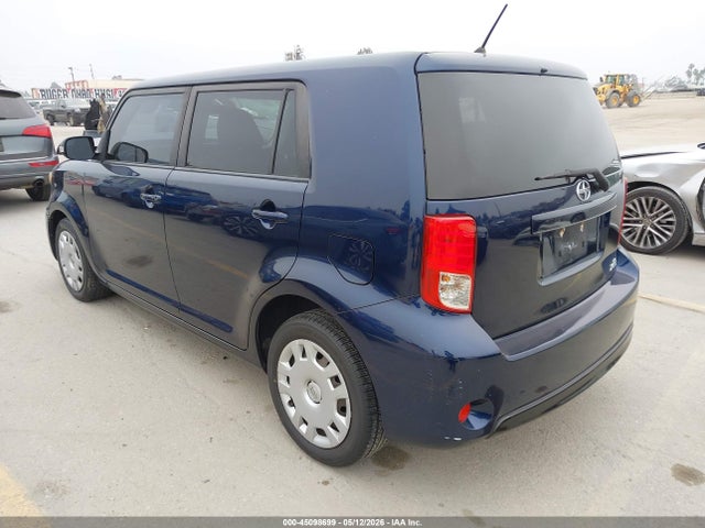Scion XB 2015 JTLZE4FE7FJ078804 Image 3
