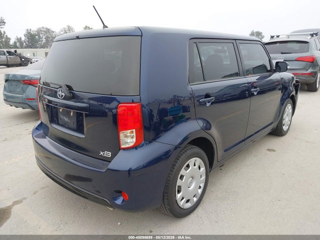 Scion XB 2015 JTLZE4FE7FJ078804 Image 4