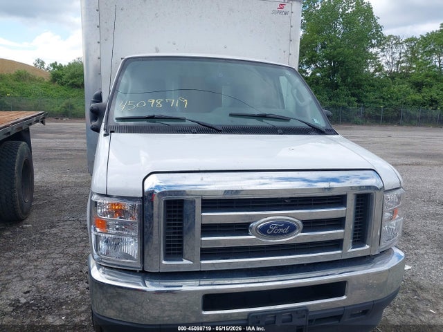2022 Ford E-350 Cutaway მანქანა იყიდება აუქციონზე, vin: 1FDWE3FK0NDC05609, აუქციონის ნომერი: 45098719