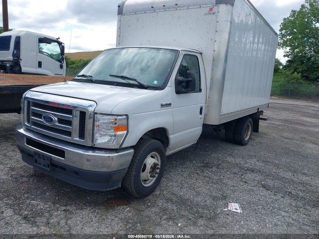 2022 Ford E-350 Cutaway მანქანა იყიდება აუქციონზე, vin: 1FDWE3FK0NDC05609, აუქციონის ნომერი: 45098719