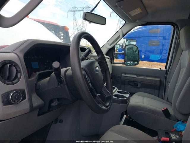 2022 Ford E-350 Cutaway მანქანა იყიდება აუქციონზე, vin: 1FDWE3FK0NDC05609, აუქციონის ნომერი: 45098719