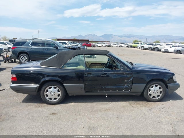 Продажа на аукционе авто 1995 Mercedes-benz E 320, vin: WDBEA66E5SC279082, номер лота: 45098737