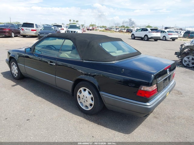 Продажа на аукционе авто 1995 Mercedes-benz E 320, vin: WDBEA66E5SC279082, номер лота: 45098737