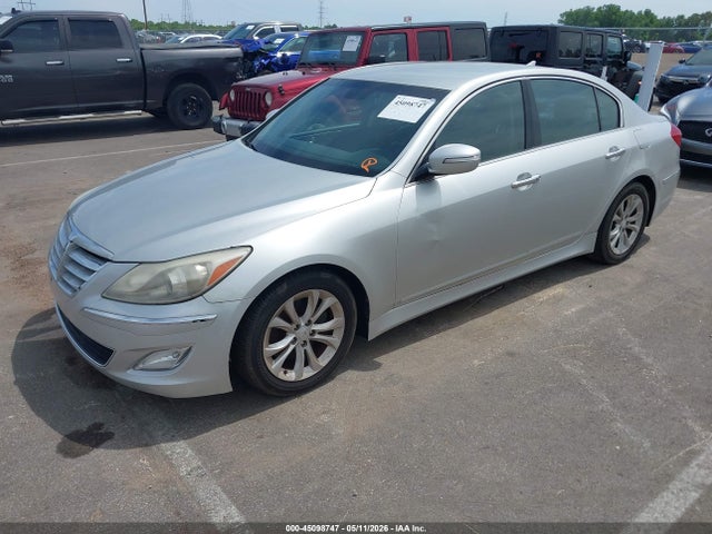 Auction sale of the 2013 Hyundai Genesis 3.8, vin: KMHGC4DD4DU230273, lot number: 45098747
