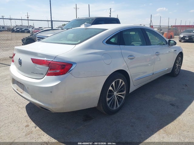 45098757 :رقم المزاد ، 1G4ZP5SSXHU203427 vin ، 2017 Buick Lacrosse Essence مزاد بيع