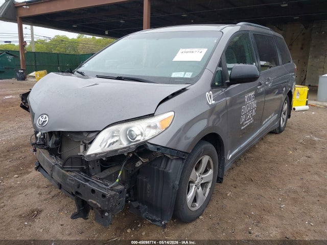 Aukcja sprzedaży 2017 Toyota Sienna Le 8 Passenger, vin: 5TDKZ3DC8HS811350, numer aukcji: 45098774