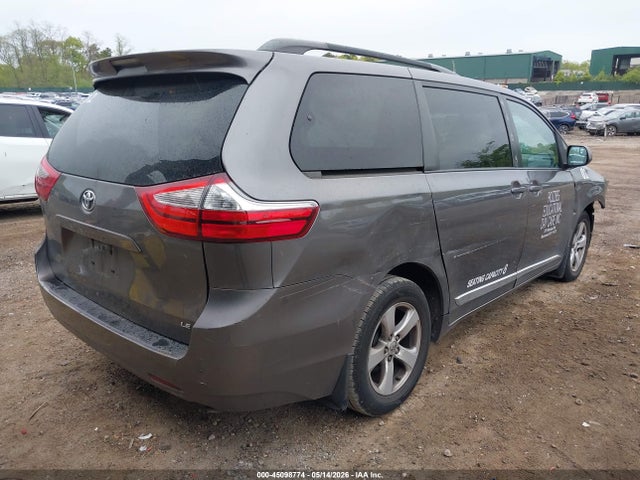 Aukcja sprzedaży 2017 Toyota Sienna Le 8 Passenger, vin: 5TDKZ3DC8HS811350, numer aukcji: 45098774