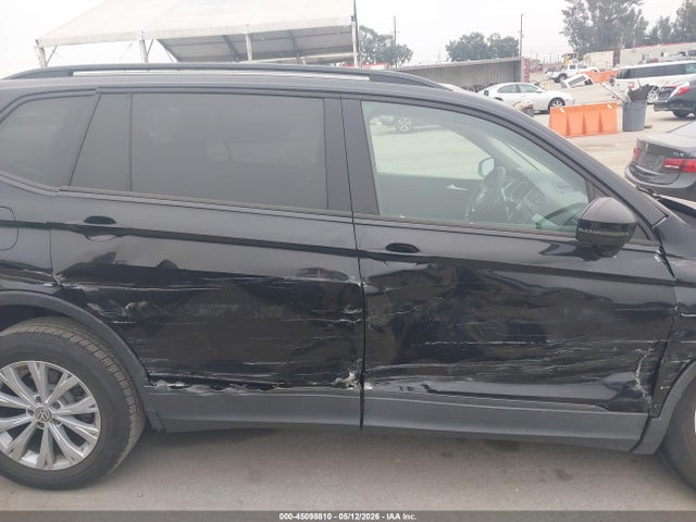 3VV1B7AX2KM083418 Volkswagen Tiguan 2.0t S