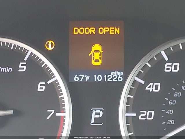 45098821 :رقم المزاد ، 19UDE2F33GA025173 vin ، 2016 Acura Ilx 2.4l/acurawatch Plus Package مزاد بيع