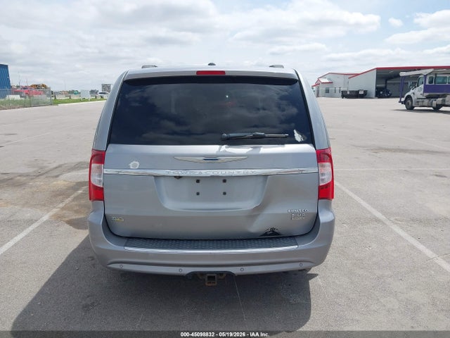 2013 Chrysler Town & Country Limited მანქანა იყიდება აუქციონზე, vin: 2C4RC1GG2DR615975, აუქციონის ნომერი: 45098832