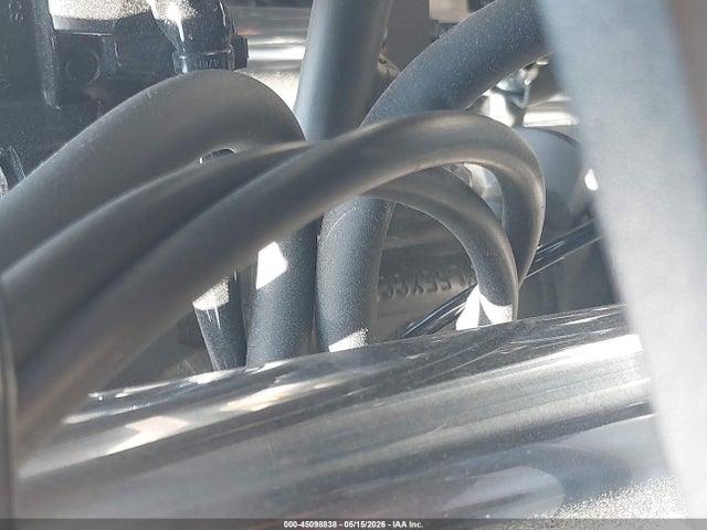 45098838 :رقم المزاد ، ML5EXGG11TDA75650 vin ، 2026 Kawasaki Ex500 مزاد بيع