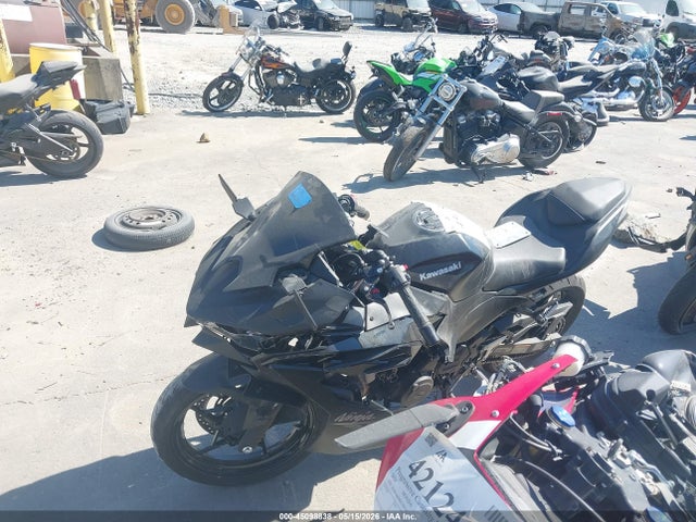 45098838 :رقم المزاد ، ML5EXGG11TDA75650 vin ، 2026 Kawasaki Ex500 مزاد بيع