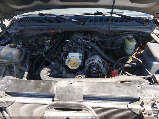 45098848 :رقم المزاد ، 1GCEC19T61Z187600 vin ، 2001 Chevrolet Silverado 1500 Ls مزاد بيع