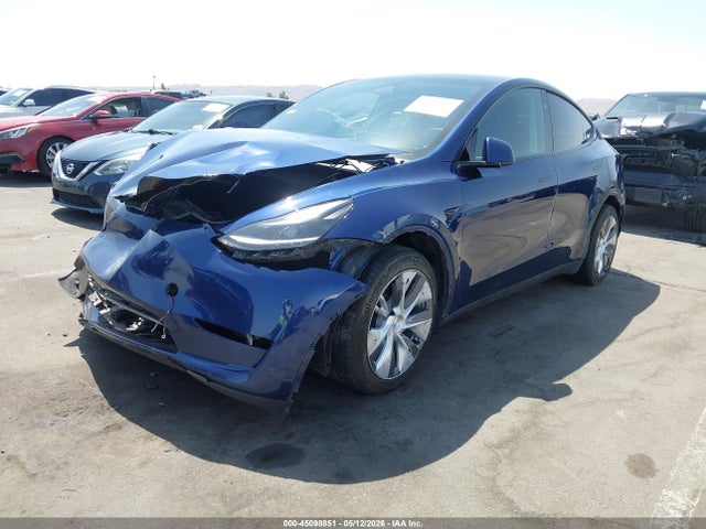 Auction sale of the 2023 Tesla Model Y Awd/long Range Dual Motor All-wheel Drive, vin: 7SAYGDEE4PF910954, lot number: 45098851