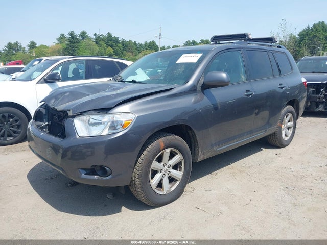 45098858 :رقم المزاد ، 5TDBK3EH0AS003384 vin ، 2010 Toyota Highlander Base V6 مزاد بيع