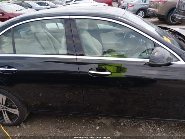 Aukcja sprzedaży 2022 Mercedes-benz C 300 Sedan, vin: W1KAF4GB8NR042569, numer aukcji: 45098871