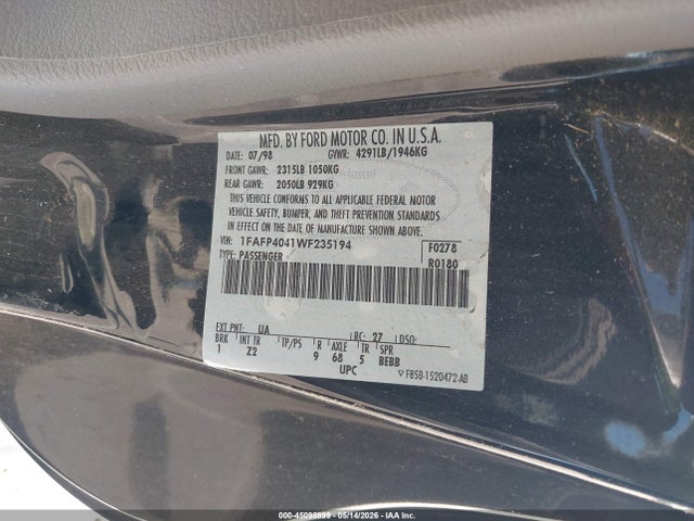 45098899 :رقم المزاد ، 1FAFP4041WF235194 vin ، 1998 Ford Mustang مزاد بيع