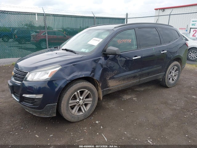 Продажа на аукционе авто 2017 Chevrolet Traverse Ls, vin: 1GNKRFKD2HJ149198, номер лота: 45098938