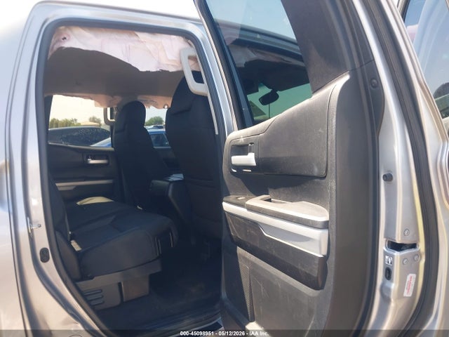 5TFUY5F14HX654719 Toyota Tundra Sr5 5.7l V8