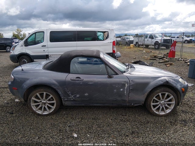Продаж на аукціоні авто 2006 Mazda Mx-5 Grand Touring, vin: JM1NC25FX60105188, номер лоту: 45098954