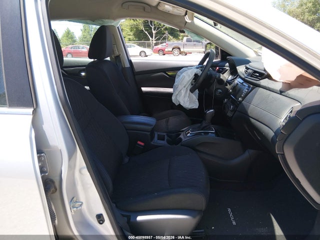 Продажа на аукционе авто 2018 Nissan Rogue S, vin: 5N1AT2MT4JC733398, номер лота: 45098957