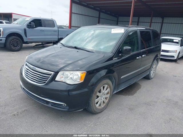 45098968 :رقم المزاد ، 2C4RC1BG4GR190402 vin ، 2016 Chrysler Town & Country Touring مزاد بيع