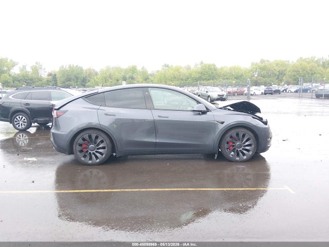 Продаж на аукціоні авто 2023 Tesla Model Y Performance Dual Motor All-wheel Drive, vin: 7SAYGDEF2PF912338, номер лоту: 45098969