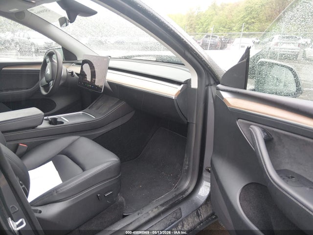 Продаж на аукціоні авто 2023 Tesla Model Y Performance Dual Motor All-wheel Drive, vin: 7SAYGDEF2PF912338, номер лоту: 45098969