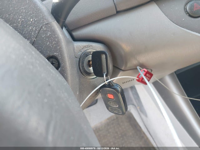 Продаж на аукціоні авто 2004 Toyota Camry Le, vin: 4T1BE32KX4U334234, номер лоту: 45098979