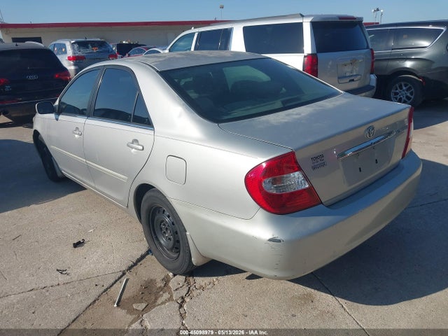 Продаж на аукціоні авто 2004 Toyota Camry Le, vin: 4T1BE32KX4U334234, номер лоту: 45098979