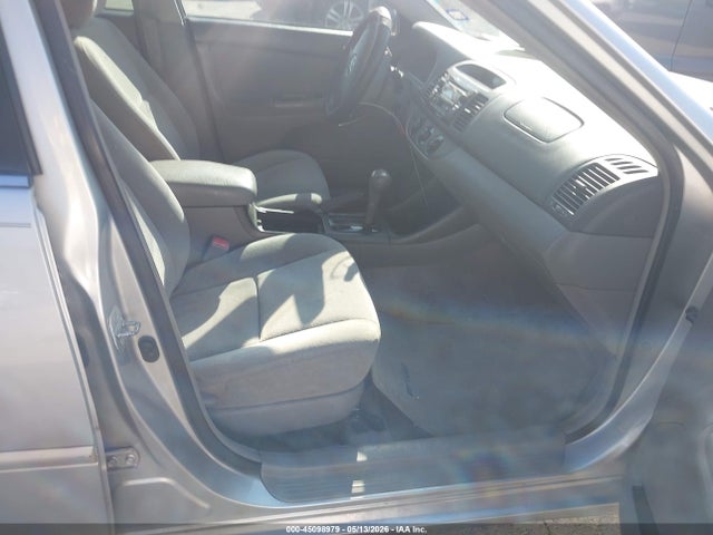 Продаж на аукціоні авто 2004 Toyota Camry Le, vin: 4T1BE32KX4U334234, номер лоту: 45098979