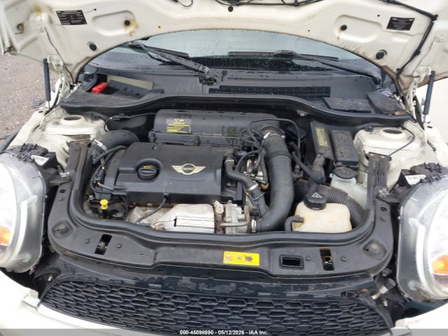 2012 Mini Cooper S Clubman მანქანა იყიდება აუქციონზე, vin: WMWZG3C5XCTY38158, აუქციონის ნომერი: 45098990