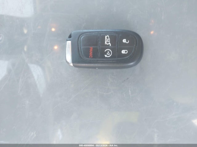 2016 Jeep Cherokee Limited მანქანა იყიდება აუქციონზე, vin: 1C4PJLDS5GW159449, აუქციონის ნომერი: 45098994
