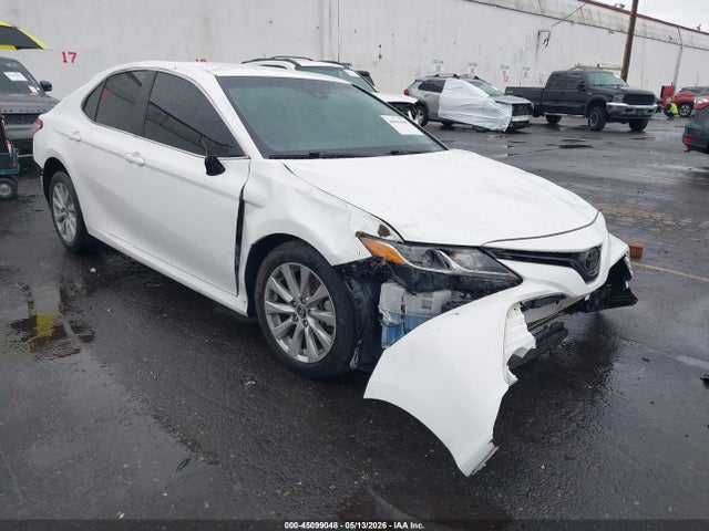 2018 4T1B11HK0JU630107 main image