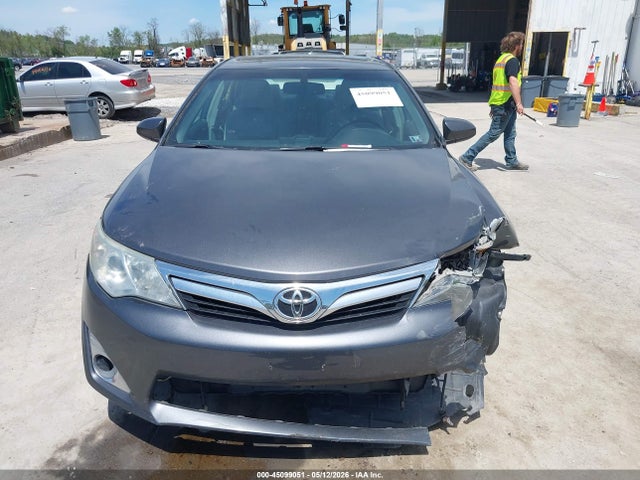 2013 Toyota Camry Xle V6 მანქანა იყიდება აუქციონზე, vin: 4T1BK1FK7DU527464, აუქციონის ნომერი: 45099051