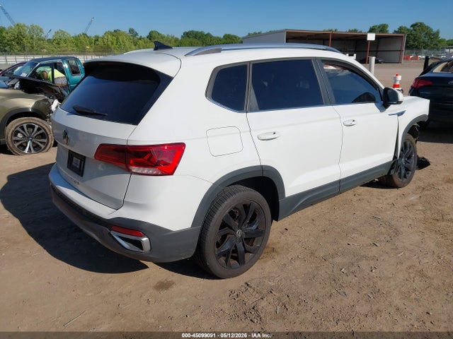 Продаж на аукціоні авто 2022 Volkswagen Taos 1.5t Se, vin: 3VVTX7B24NM055976, номер лоту: 45099091