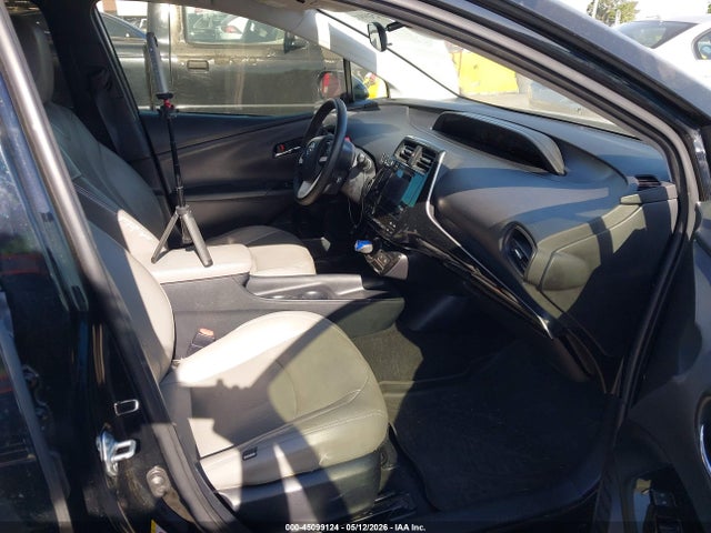45099124 :رقم المزاد ، JTDKBRFU5H3029411 vin ، 2017 Toyota Prius Two مزاد بيع
