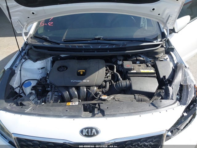 KIA FORTE LX 2017 3KPFL4A74HE014071 Image 10