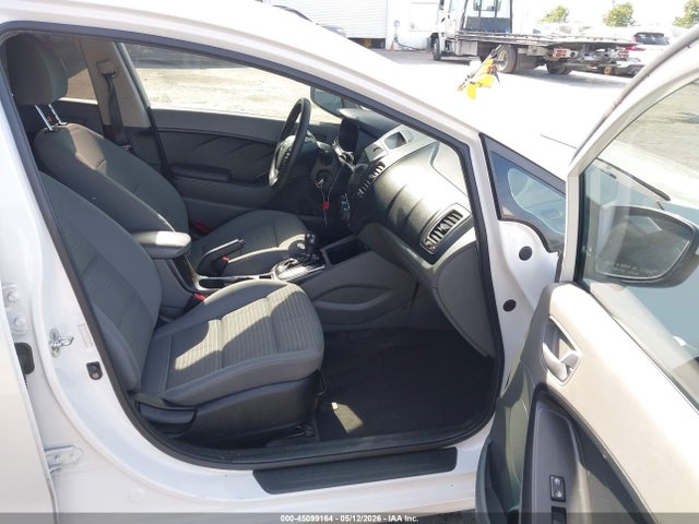 KIA FORTE LX 2017 3KPFL4A74HE014071 Image 5
