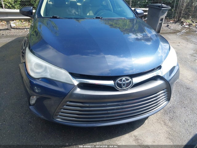 2016 Toyota Camry Le მანქანა იყიდება აუქციონზე, vin: 4T1BF1FK4GU998755, აუქციონის ნომერი: 45099217